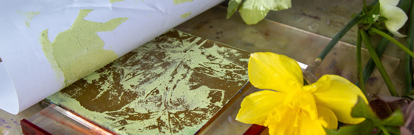 10 Contemporary Monoprint & Monotype Artists Every Art Teacher Should Know