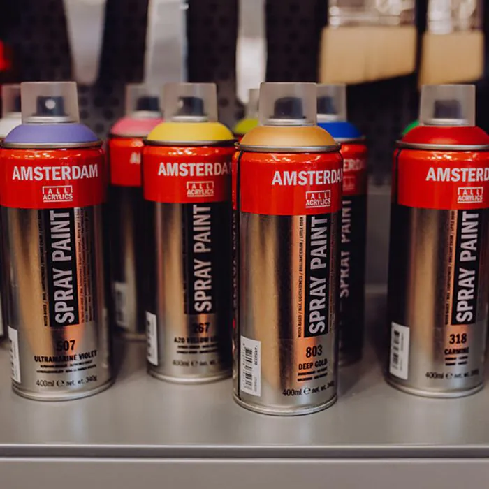 AMSTERDAM Spray Paint 400 Ml | Farbe Karmin 318 | Sprühfarbe Für Graffiti, Kunst & DIY