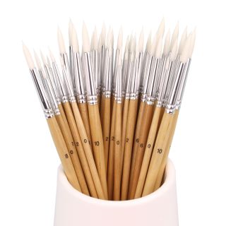 Essential Synthetic White Nylon Brushes Class Pack of 50